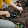 Fiskars Solid Planters Hoe - Image 2